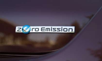 Zero Emissions tag on the 2016 Nissan LEAF