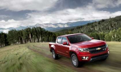 2015 Chevy Colorado GMC Canyon FUel Econmy Tops Tacoma