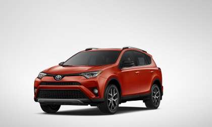 2016 Toyota RAV4 details and SE trim