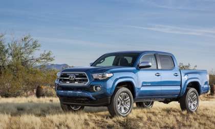 2016 Toyota Tacoma photos