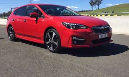 2017 Subaru Impreza Sedan, 2017 Subaru Impreza 5-Door