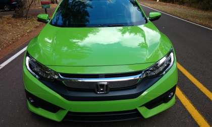 2016_Honda_Civic_Coupe_Touring