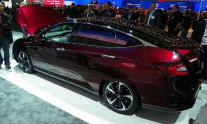 2016_Honda_Clarity_FCV