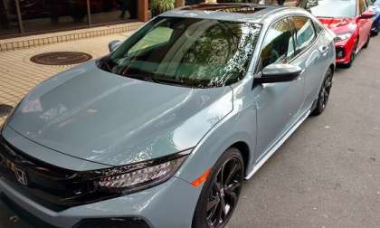 2017_Honda_Civic_Touring_Hatchback