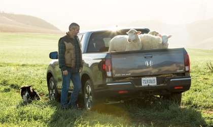 2017_Honda_Ridgeline_Pickup