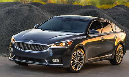 2017 Kia Cadenza