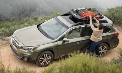 2019 Subaru Outback features, standard EyeSight, 2019 Legacy features