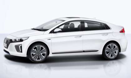 2020 Hyundai Ioniq White Hybrid