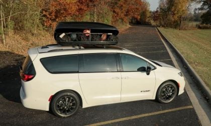 2025 Chrysler Pacifica FAV Minivan