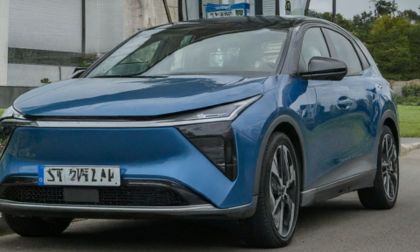 EV Owner Says The Best Option Is Plug-in Hybrid Car, But Expensive Compromise