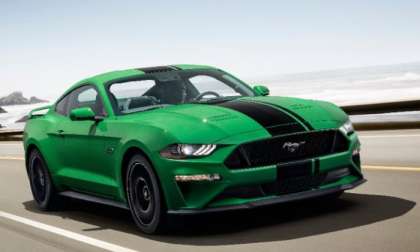 2019 Ford Mustang GT in Need for Green