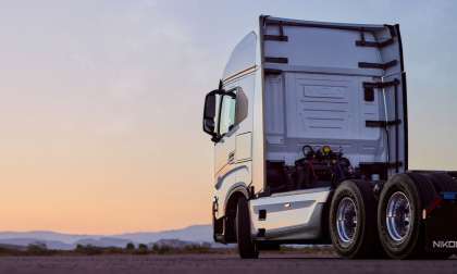 Image showing a rear view of the Nikola Tre BEV semi-truck