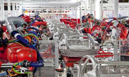 Robots In Tesla Factory