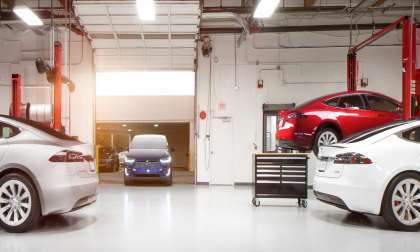 Tesla Servicing its vehicles