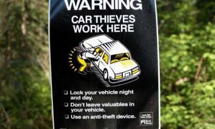 Car thieves sign