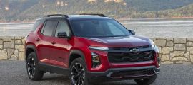 Images of 2025 Equinox RS courtesy of Chevrolet